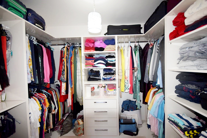 فيلا 5 + 1 في مجمع في يشلباهير دوشيميتي