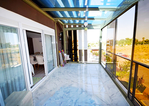 فيلا 5 + 1 في مجمع في يشلباهير دوشيميتي