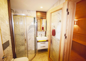 فيلا 5 + 1 في مجمع في يشلباهير دوشيميتي