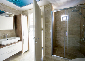 فيلا 5 + 1 في مجمع في يشلباهير دوشيميتي