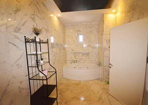 فيلا 5 + 1 في مجمع في يشلباهير دوشيميتي