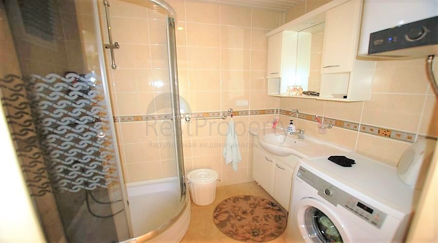 شقة عائلية مفروشة - ضمن مجمع سكني - في منطقة اوبا المركزية / الانيا 