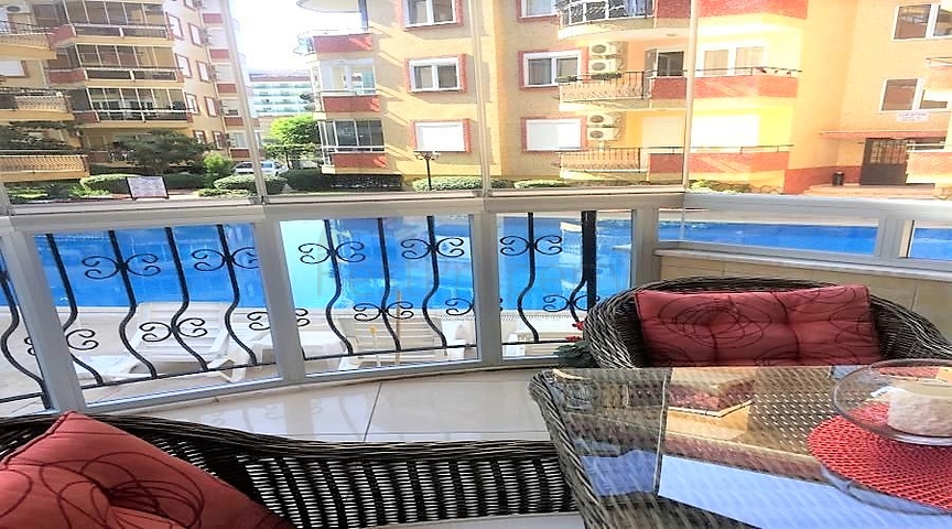 شقة عائلية مفروشة - ضمن مجمع سكني - في منطقة اوبا المركزية / الانيا 