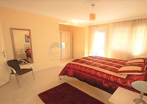 شقة عائلية مفروشة - ضمن مجمع سكني - في منطقة اوبا المركزية / الانيا 