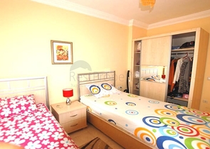 شقة عائلية مفروشة - ضمن مجمع سكني - في منطقة اوبا المركزية / الانيا 