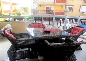 شقة عائلية مفروشة - ضمن مجمع سكني - في منطقة اوبا المركزية / الانيا 