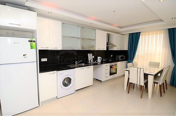 اطلالة بحر - دوبلكس مفروشة ضمن مجمع يضم كافة الخدمات -افسلار / الانيا 