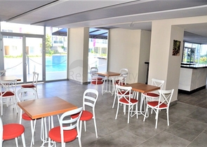 دوبلكس فاخرة - اربع غرف وصالة - اطلالة بحر- في منطقة كاستل / الانيا 