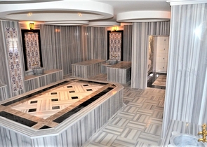 دوبلكس فاخرة - اربع غرف وصالة - اطلالة بحر- في منطقة كاستل / الانيا 