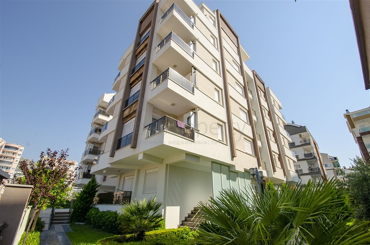 شقة بغرفة نوم واحدة مع أثاث في ليمان كونيالتي