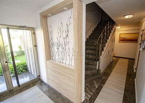 شقة بغرفة نوم واحدة مع أثاث في ليمان كونيالتي