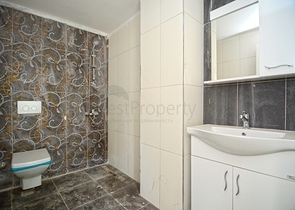 بأسعار مناسبة - شقق بتصاميم متنوعة -ضمن منطقة كارجي جاك الهادئة / الانيا 