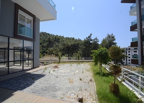 بأسعار مناسبة - شقق بتصاميم متنوعة -ضمن منطقة كارجي جاك الهادئة / الانيا 