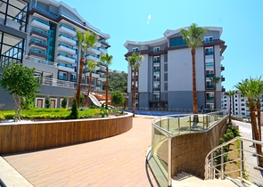 بأسعار مناسبة - شقق بتصاميم متنوعة -ضمن منطقة كارجي جاك الهادئة / الانيا 