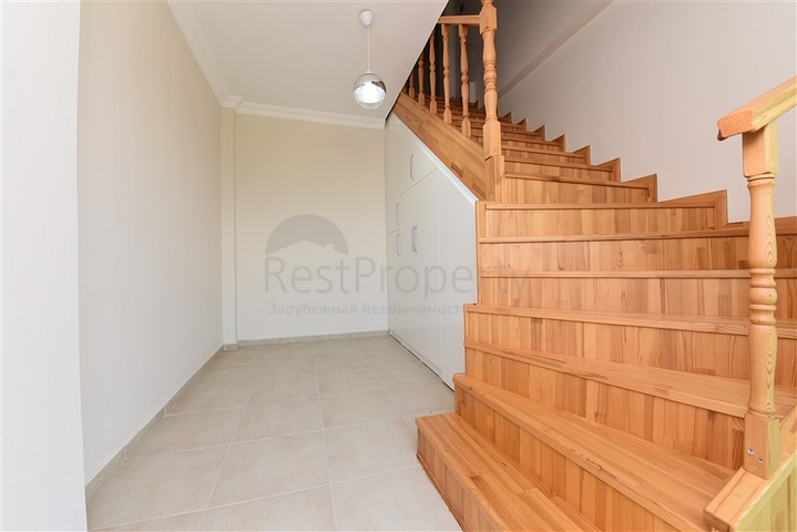 دوبلكس فاخر - تصميم 3 غرف وصالة - قريبة من مطار غازي باشا / الانيا 