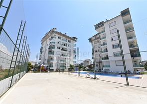 دوبلكس فاخر - تصميم 3 غرف وصالة - قريبة من مطار غازي باشا / الانيا 