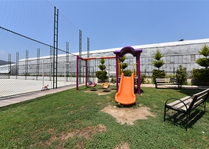 دوبلكس فاخر - تصميم 3 غرف وصالة - قريبة من مطار غازي باشا / الانيا 