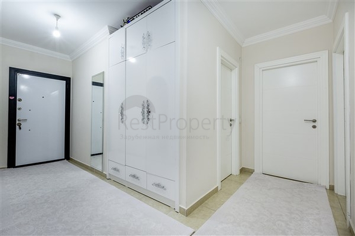 شقة عائلة - مطبخ منفصل - مجمع فاخر - في توسمور / الانيا 