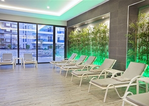 شقة عائلة - مطبخ منفصل - مجمع فاخر - في توسمور / الانيا 