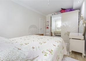 شقة عائلة - مطبخ منفصل - مجمع فاخر - في توسمور / الانيا 