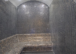 شقة عائلة - مطبخ منفصل - مجمع فاخر - في توسمور / الانيا 