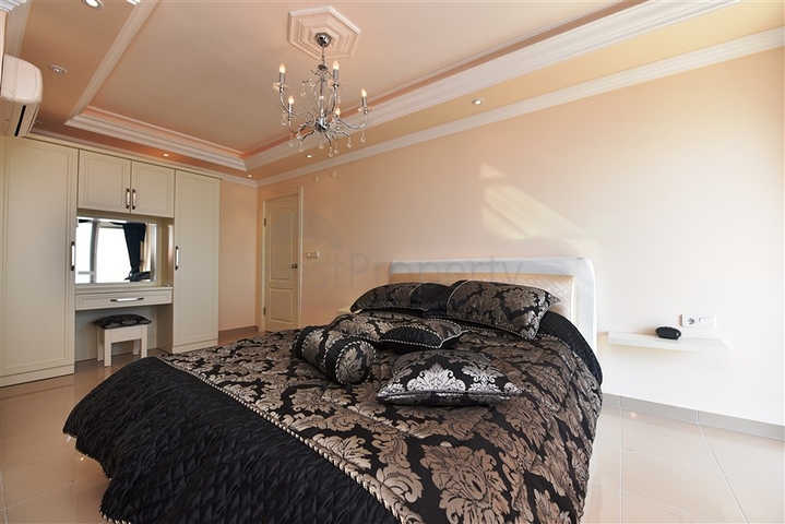 ضمن اول صف على البحر - دوبلكس 3 غرف نوم وصالة - مهموتلار / الانيا 