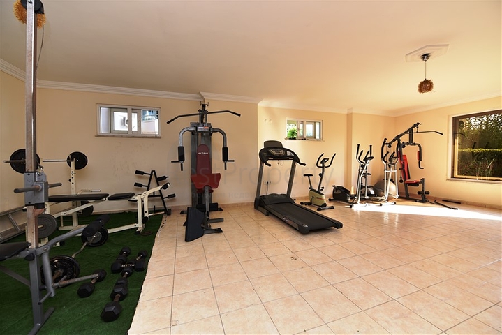 ضمن اول صف على البحر - دوبلكس 3 غرف نوم وصالة - مهموتلار / الانيا 