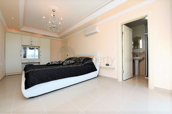 ضمن اول صف على البحر - دوبلكس 3 غرف نوم وصالة - مهموتلار / الانيا 