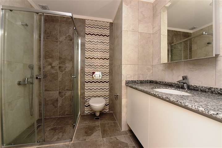 دوبلكس ارضية - تصميم 3 غرف -ضمن مجمع فاخر - اوبا / الانيا 