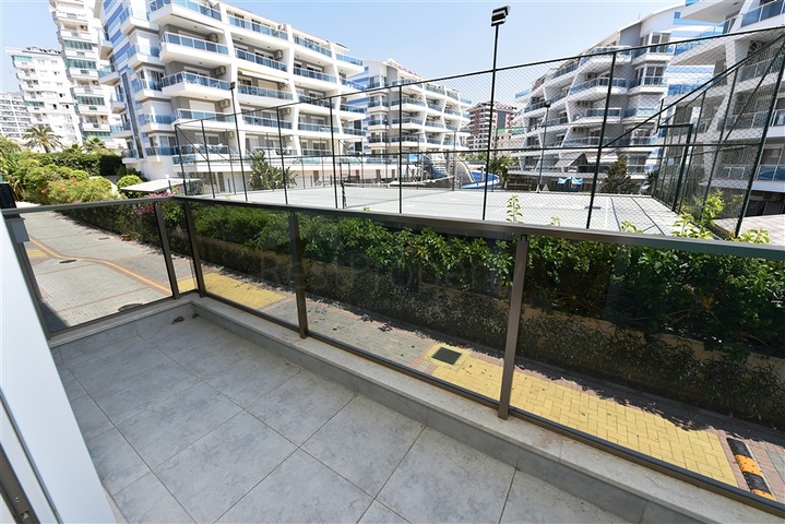 دوبلكس ارضية - تصميم 3 غرف -ضمن مجمع فاخر - اوبا / الانيا 