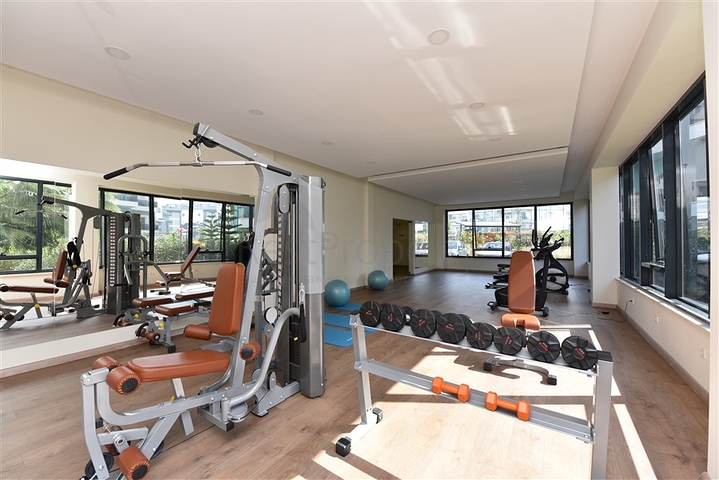 دوبلكس ارضية - تصميم 3 غرف -ضمن مجمع فاخر - اوبا / الانيا 