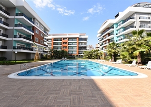 دوبلكس ارضية - تصميم 3 غرف -ضمن مجمع فاخر - اوبا / الانيا 