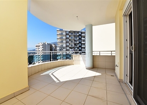 طابق مرتفع - شقة عائلية واسعة - ضمن مجمع مخدم جيدا- في مهموتلار / الانيا 