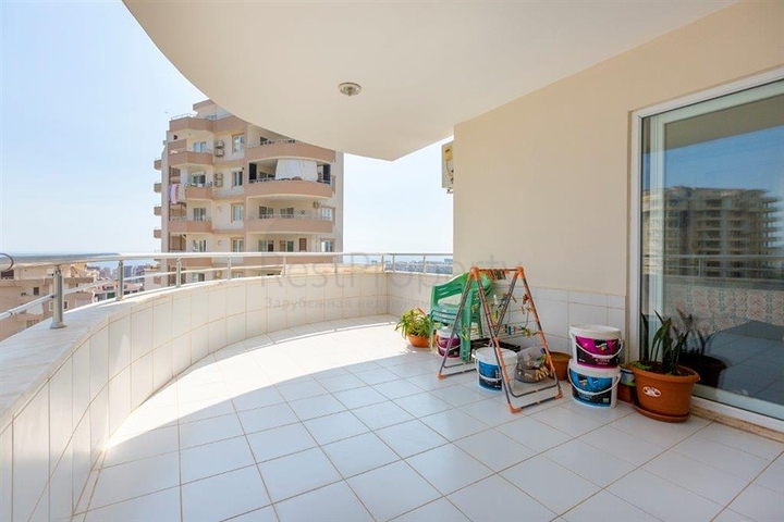 طابق مرتفع -اطلالة مفتوحة - شقة عائلية 2 غرفة وصالة - مهموتلار /الانيا 