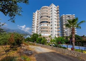 طابق مرتفع -اطلالة مفتوحة - شقة عائلية 2 غرفة وصالة - مهموتلار /الانيا 