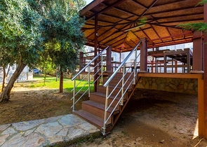 طابق مرتفع -اطلالة مفتوحة - شقة عائلية 2 غرفة وصالة - مهموتلار /الانيا 