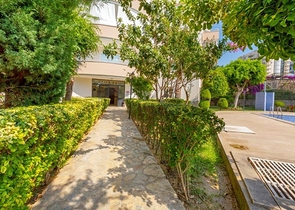 طابق مرتفع -اطلالة مفتوحة - شقة عائلية 2 غرفة وصالة - مهموتلار /الانيا 