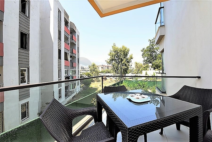 شقة مؤثثة - ضمن مجمع سكني فاخر وقريب من البحر - اوبا / الانيا 