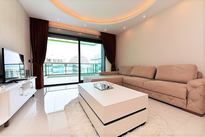 مجمع فاخر - شقة مؤثثة من تصميم 1+1 - في كارجي جاك / الانيا 