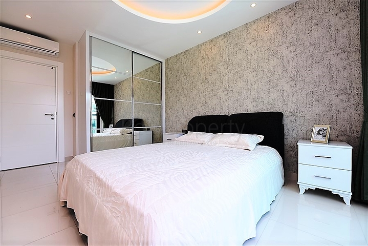 مجمع فاخر - شقة مؤثثة من تصميم 1+1 - في كارجي جاك / الانيا 