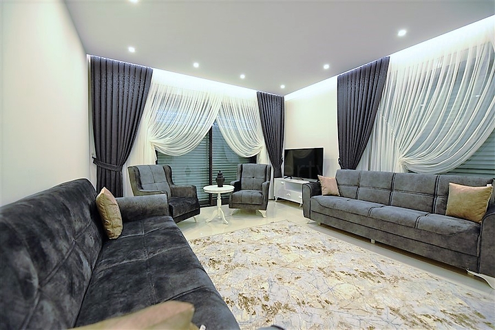 دوبلكس ارضية - تصميم 1+4 - مفروشة - ضمن مجمع فاخر / كارجي جاك / الانيا 