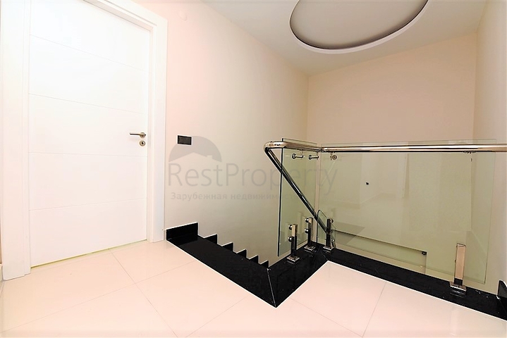 دوبلكس ارضية - تصميم 1+4 - مفروشة - ضمن مجمع فاخر / كارجي جاك / الانيا 