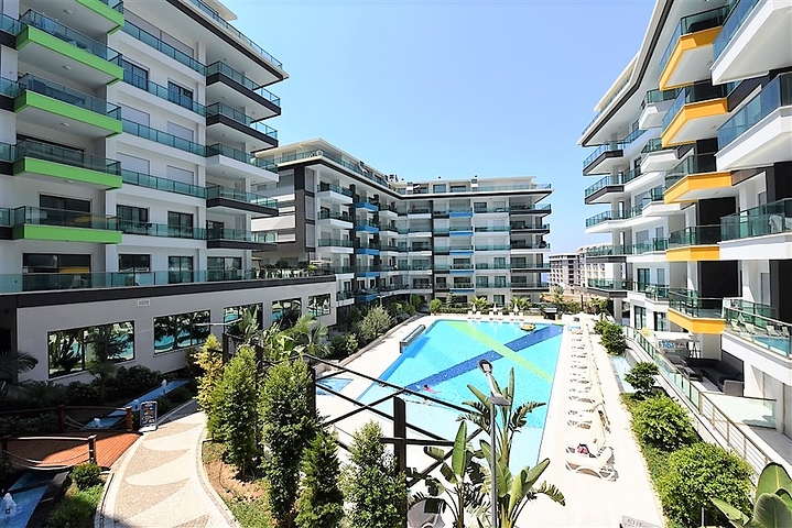 دوبلكس ارضية - تصميم 1+4 - مفروشة - ضمن مجمع فاخر / كارجي جاك / الانيا 