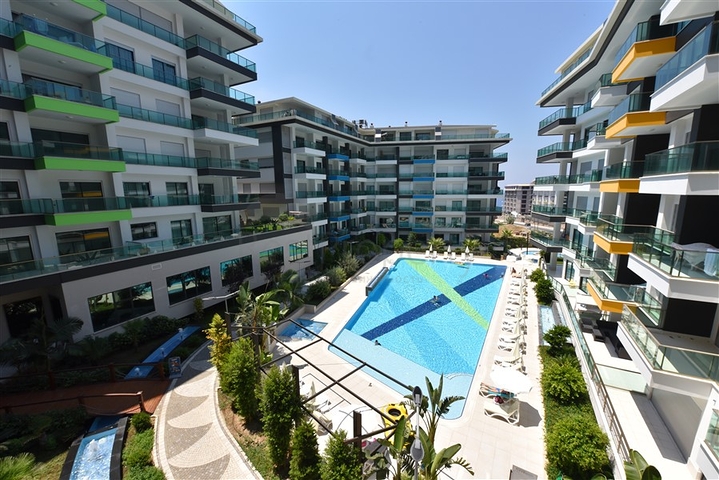 دوبلكس ارضية - تصميم 1+4 - مفروشة - ضمن مجمع فاخر / كارجي جاك / الانيا 