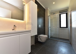 دوبلكس ارضية - تصميم 1+4 - مفروشة - ضمن مجمع فاخر / كارجي جاك / الانيا 