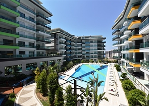 دوبلكس ارضية - تصميم 1+4 - مفروشة - ضمن مجمع فاخر / كارجي جاك / الانيا 