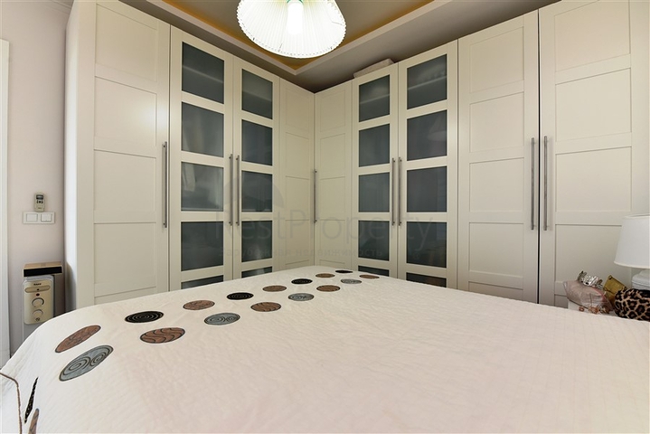 اطلالة بحر مباشرة - شقة فاخرة تصميم 1+1 - ضمن مجمع 5 نجوم / كاستل / الانيا  