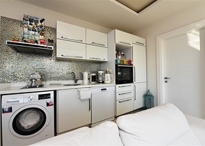 اطلالة بحر مباشرة - شقة فاخرة تصميم 1+1 - ضمن مجمع 5 نجوم / كاستل / الانيا  