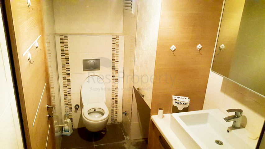 شقة 2 + 1 في مجمع ليمان كونيالتي على بعد 600 م من البحر