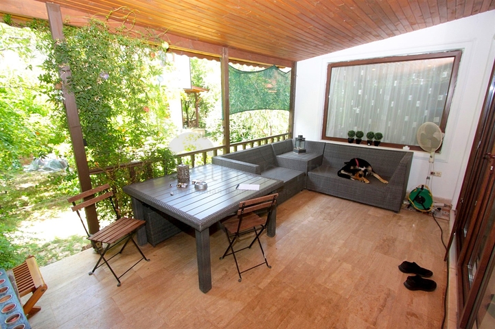 فيلا 5 + 1 في مجمع مع مسبح في دوشيميتي أنطاليا